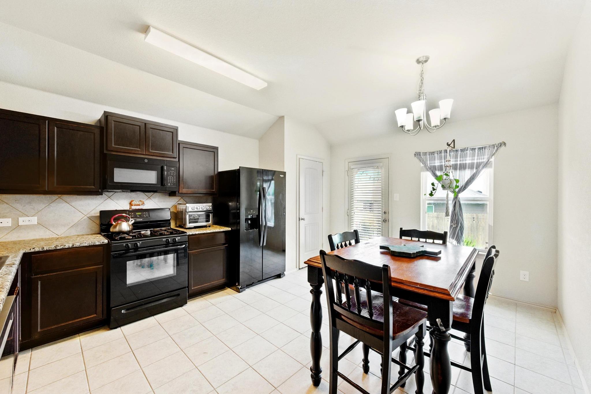 166 Tallow Trail San Marcos TX 78666