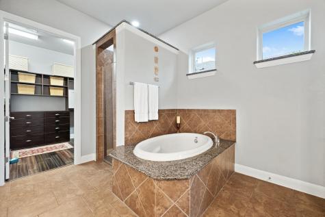 362 Wellington Drive Austin TX 78737