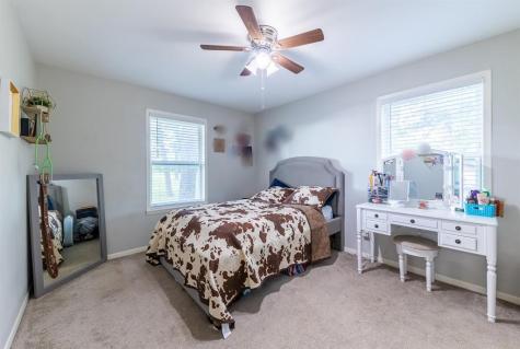 7338 Fm 1624 Lexington TX 78947