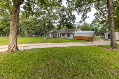 7338 Fm 1624 Lexington TX 78947