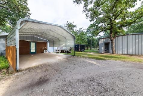 7338 Fm 1624 Lexington TX 78947