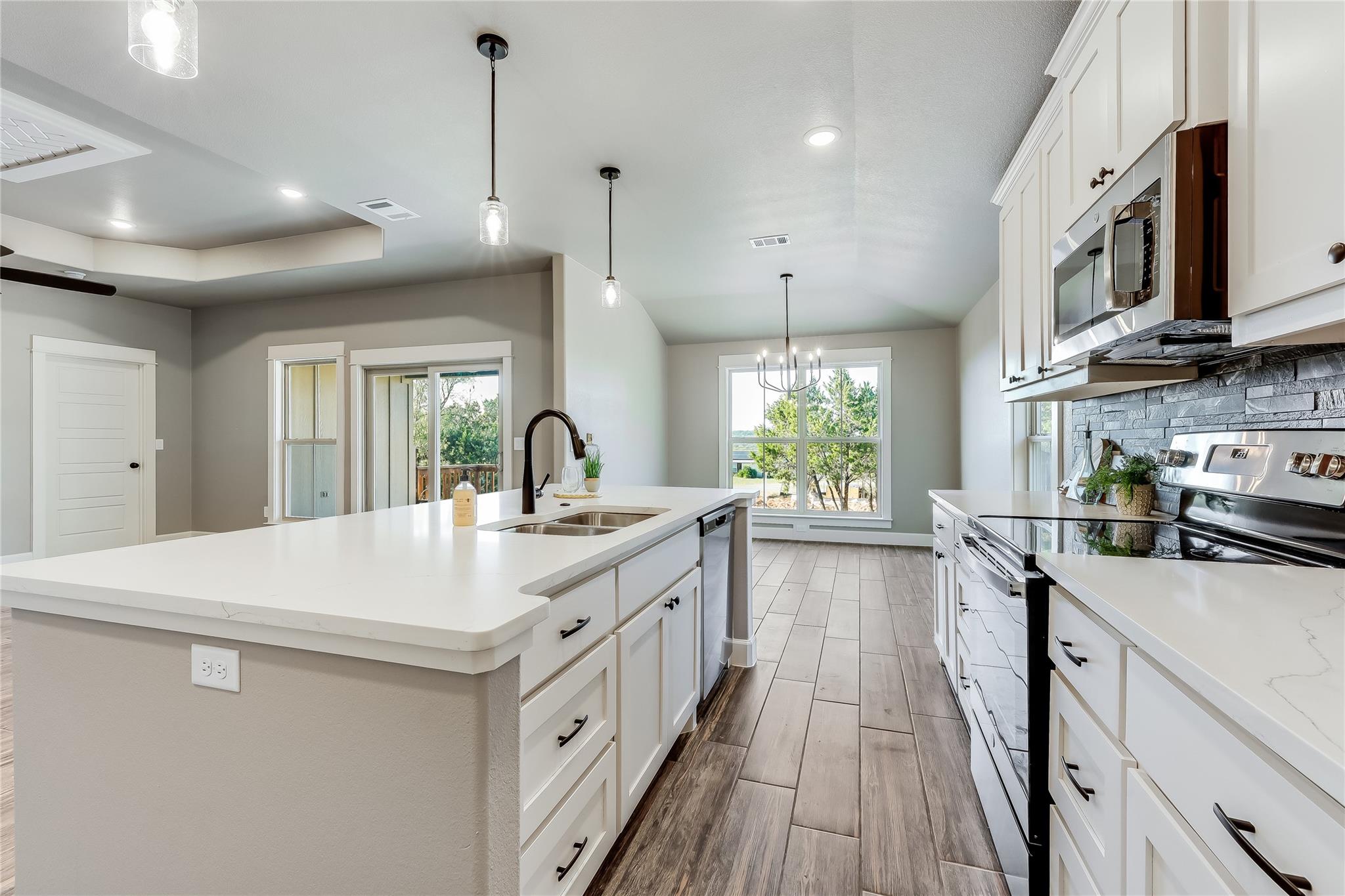 2502 Truman Drive Lago Vista TX 78645