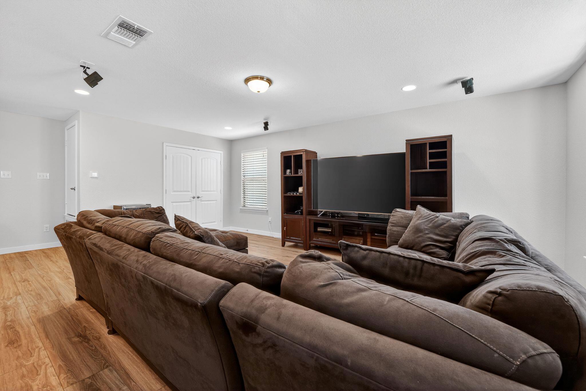 1124 Calla Lily Boulevard Leander TX 78641