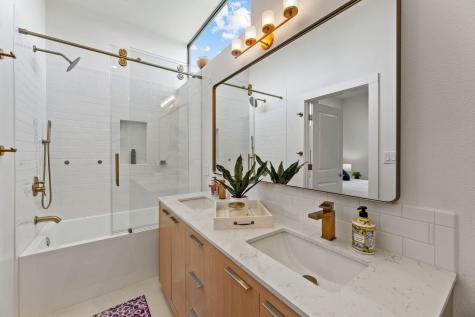 5809 Toscana Avenue Austin TX 78724