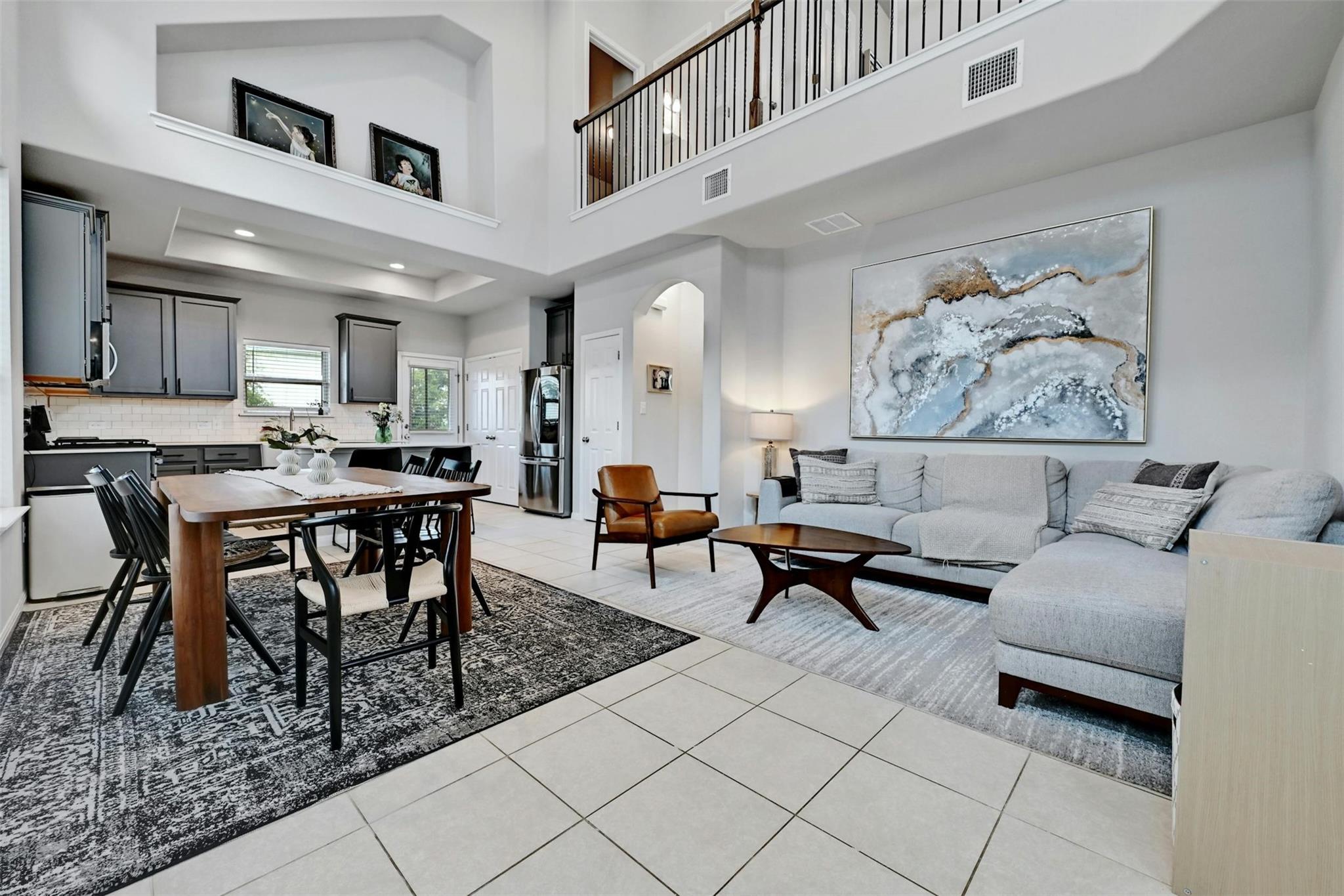 11904 Farrier Lane Austin TX 78748