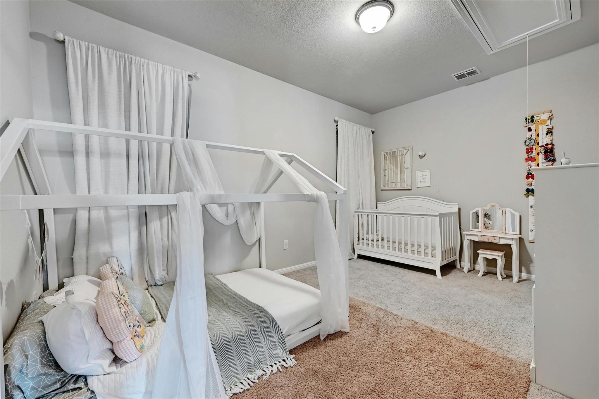 11904 Farrier Lane Austin TX 78748