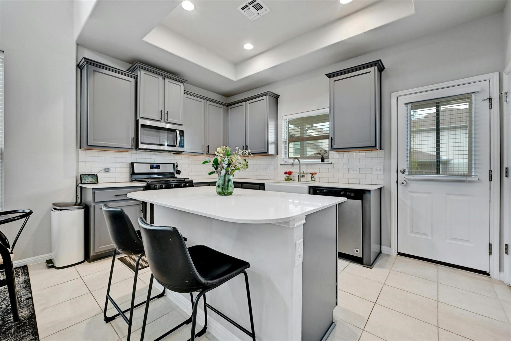 11904 Farrier Lane Austin TX 78748