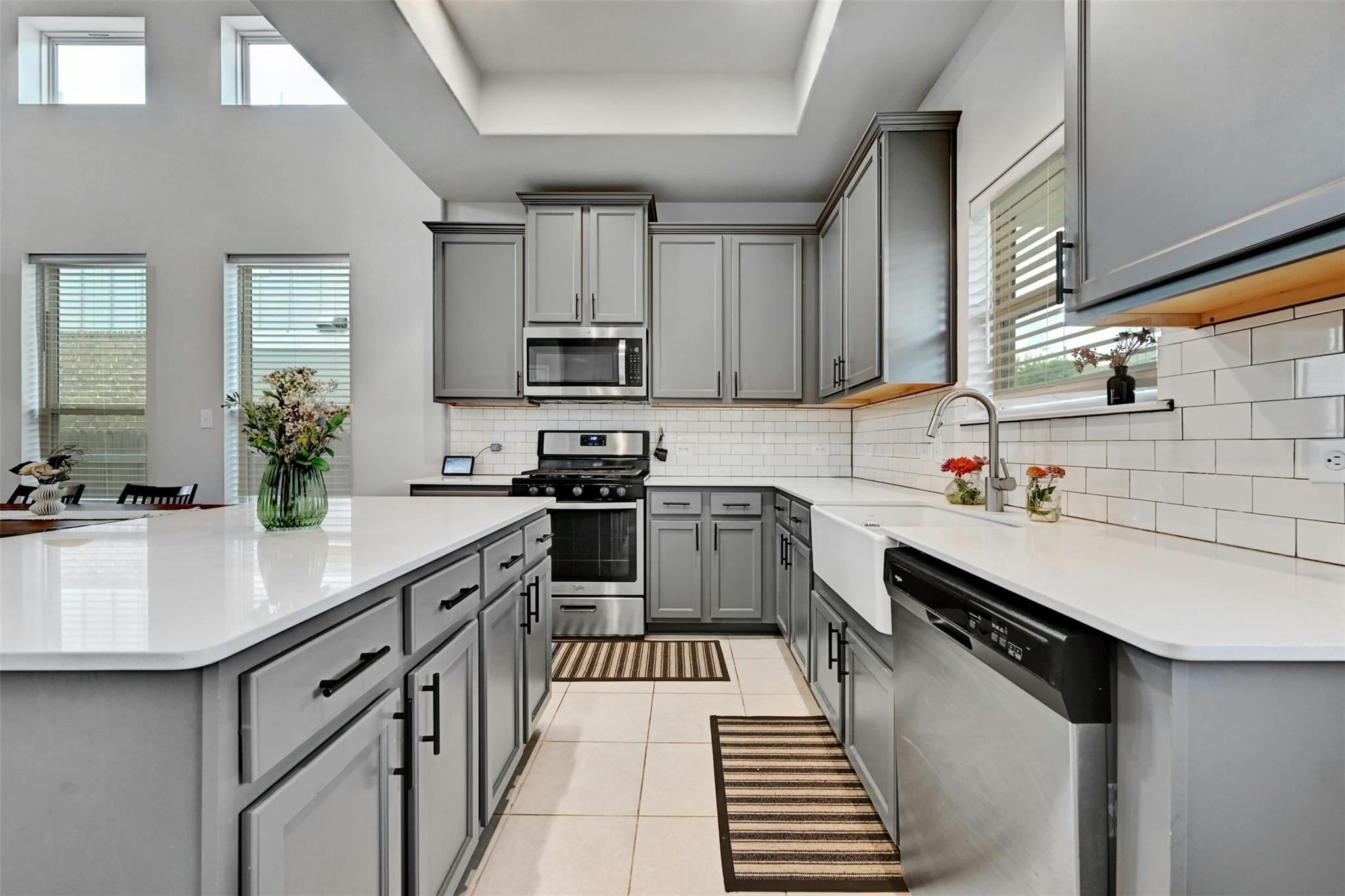 11904 Farrier Lane Austin TX 78748