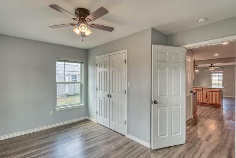 609 Dickson Street Lexington TX 78947