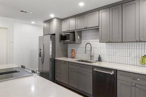 9421 Spring Hollow Drive Austin TX 78750