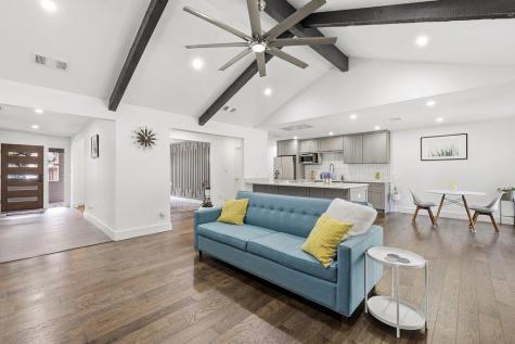9421 Spring Hollow Drive Austin TX 78750