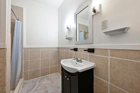 513 San Marcos Highway Luling TX 78648