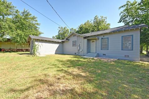 513 San Marcos Highway Luling TX 78648