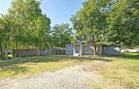 513 San Marcos Highway Luling TX 78648
