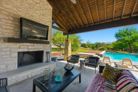743 Drifting Wind Run Dripping Springs TX 78620