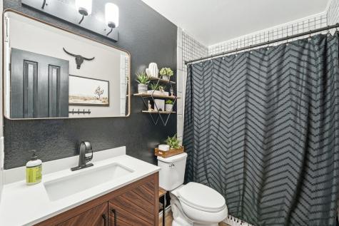124 Waterlily Way Hutto TX 78634