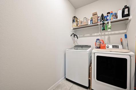 275 Coyote Creek Way Kyle TX 78640