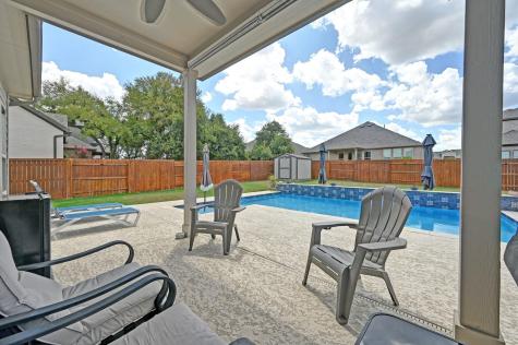275 Coyote Creek Way Kyle TX 78640