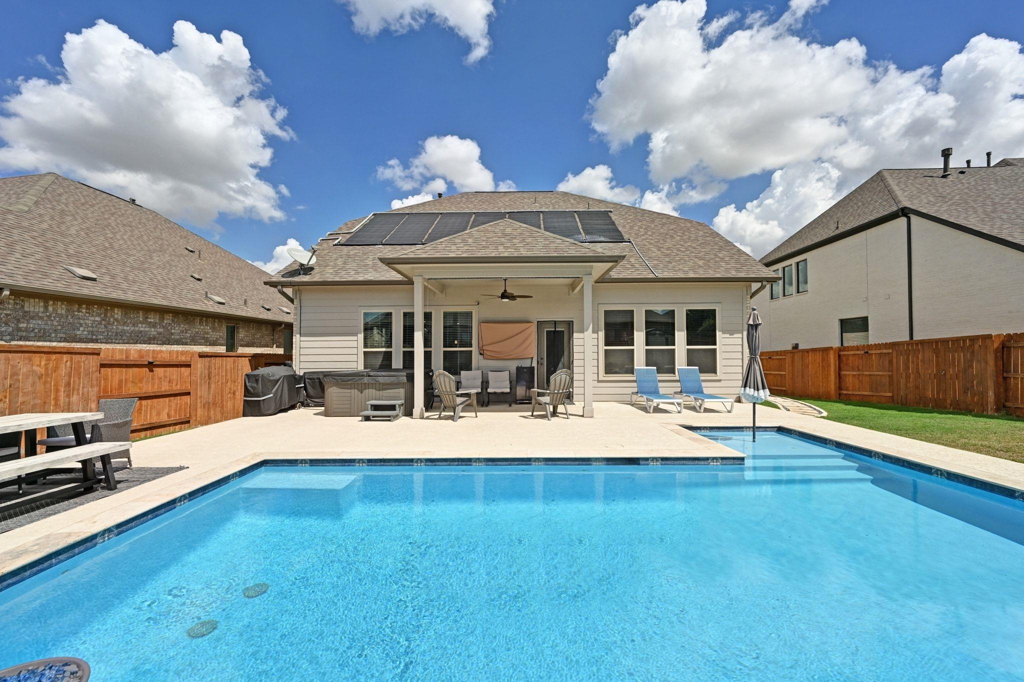 275 Coyote Creek Way Kyle TX 78640