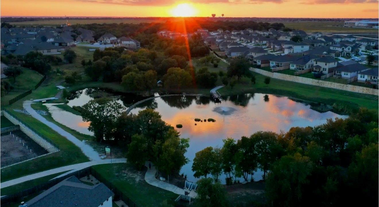 304 Winding Hollow Lane Georgetown TX 78628