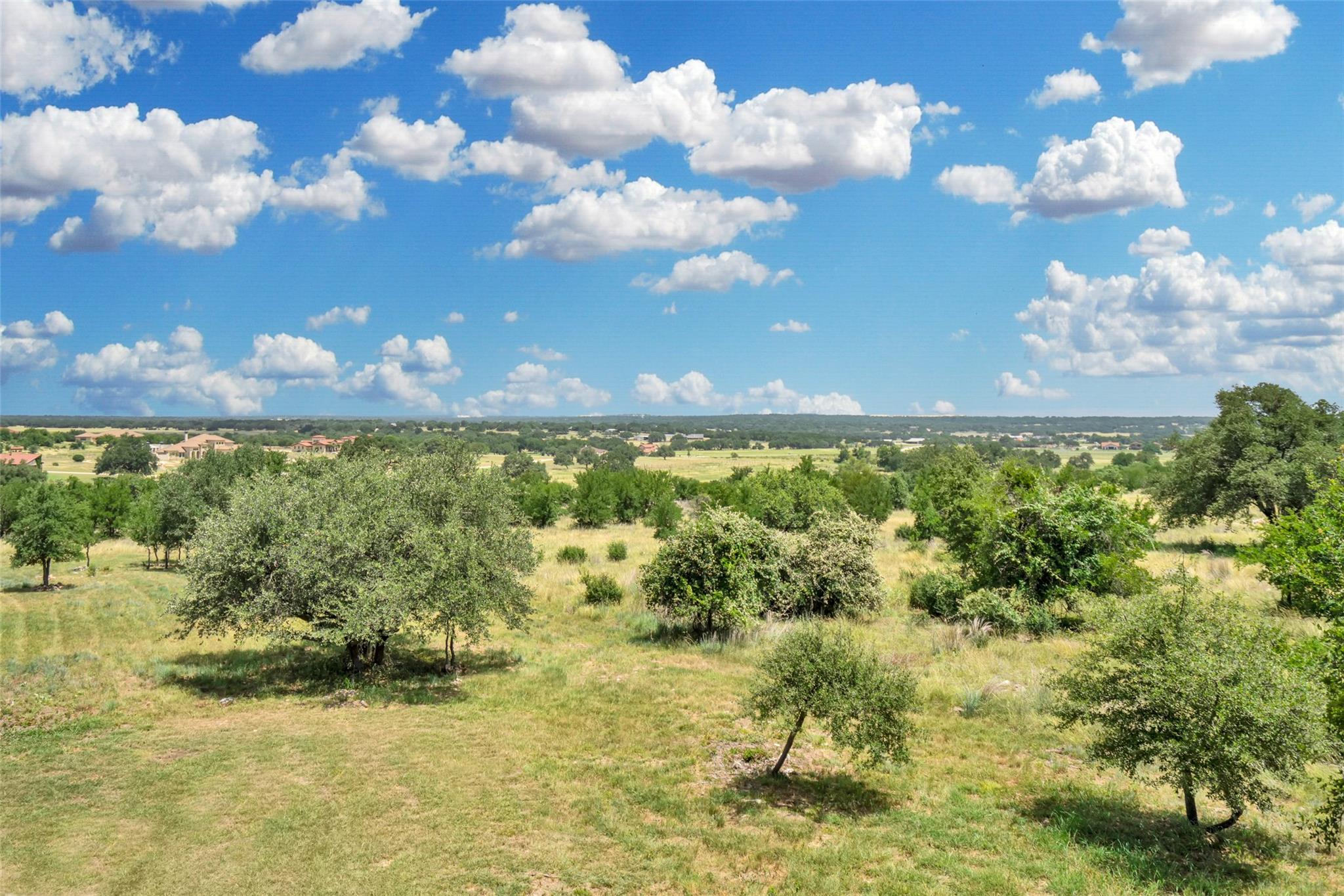 601 Strada Luca Florence TX 76527