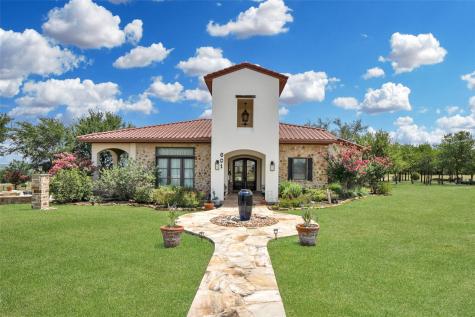 601 Strada Luca Florence TX 76527