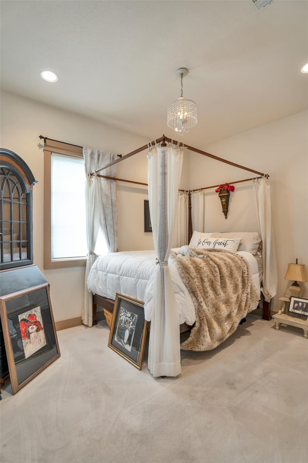 601 Strada Luca Florence TX 76527