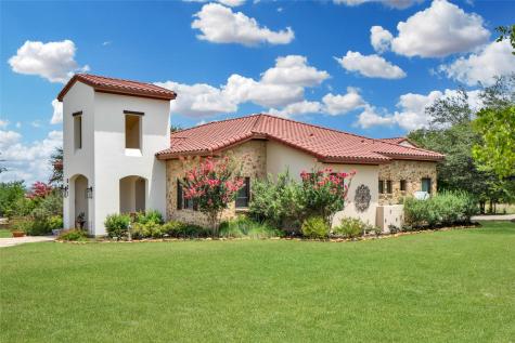 601 Strada Luca Florence TX 76527