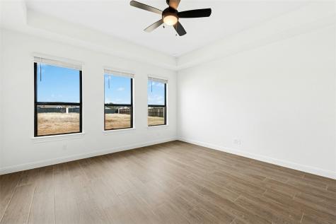109 Mcnaughton Drive Liberty Hill TX 78642