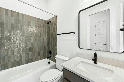 109 Mcnaughton Drive Liberty Hill TX 78642