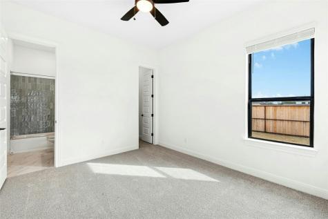 109 Mcnaughton Drive Liberty Hill TX 78642