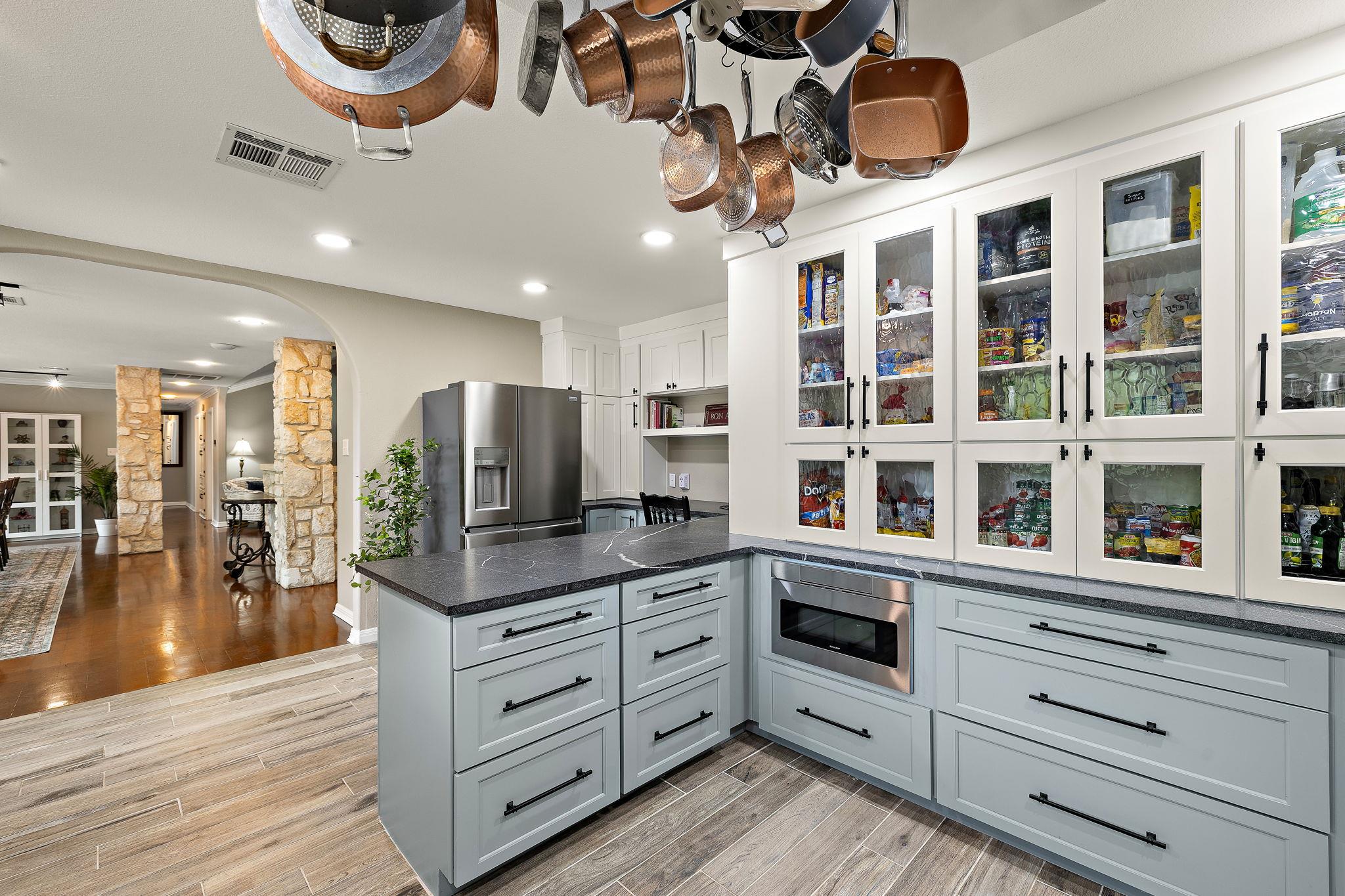 1007 S Gabriel Drive Leander TX 78641