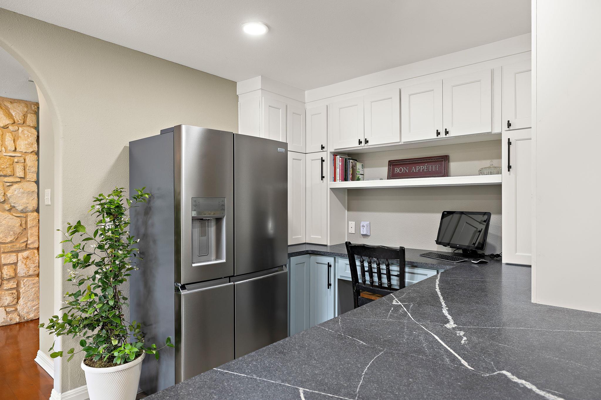 1007 S Gabriel Drive Leander TX 78641