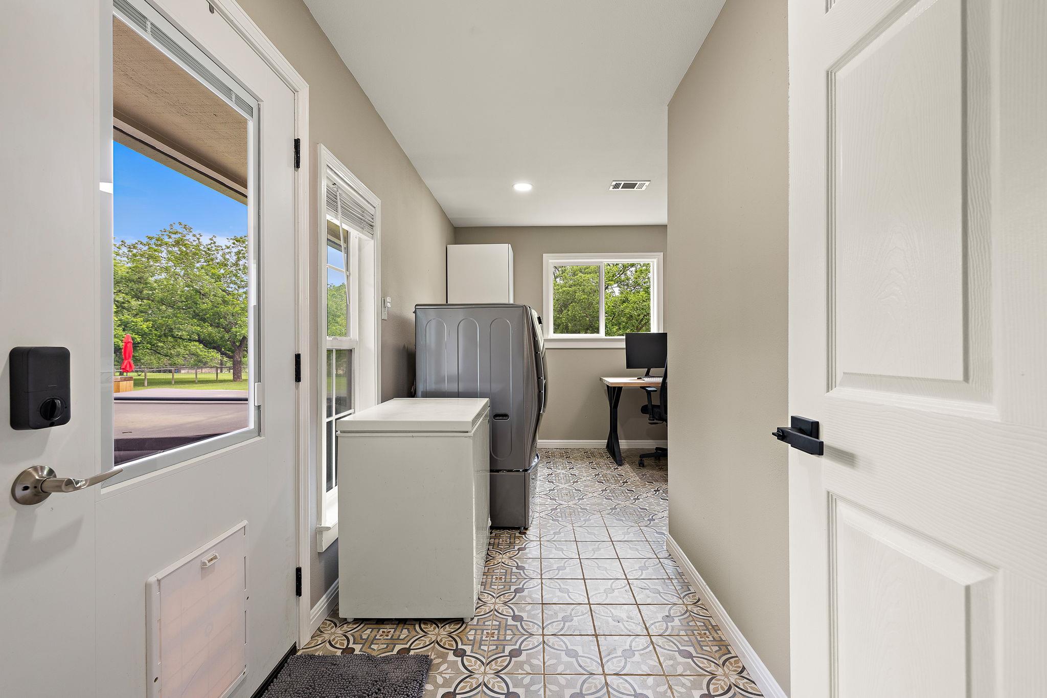 1007 S Gabriel Drive Leander TX 78641