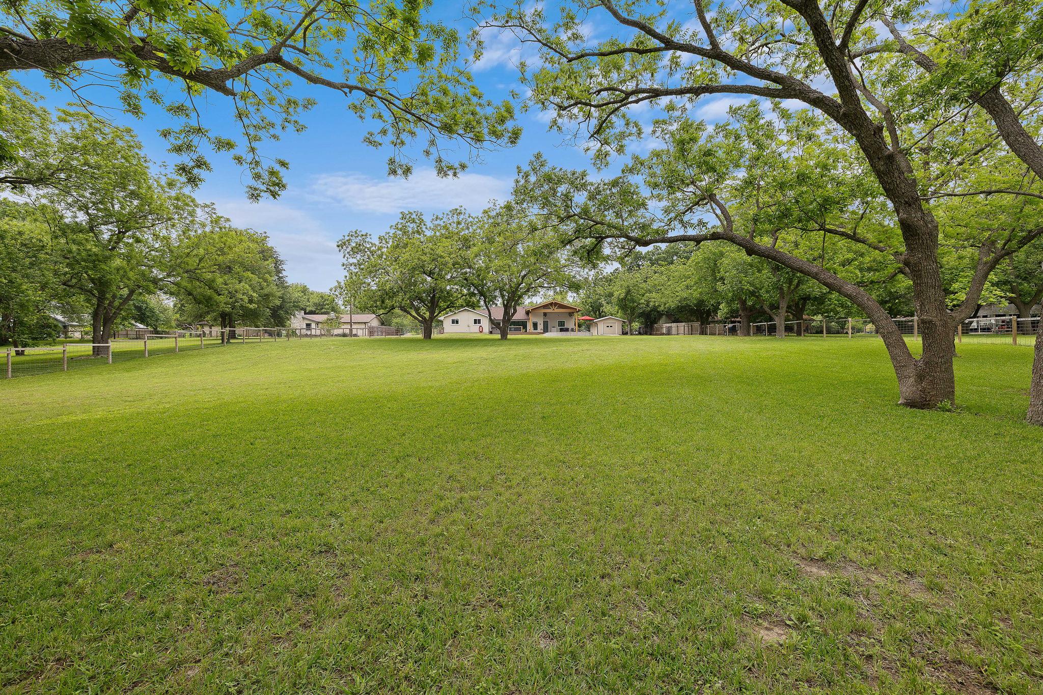 1007 S Gabriel Drive Leander TX 78641
