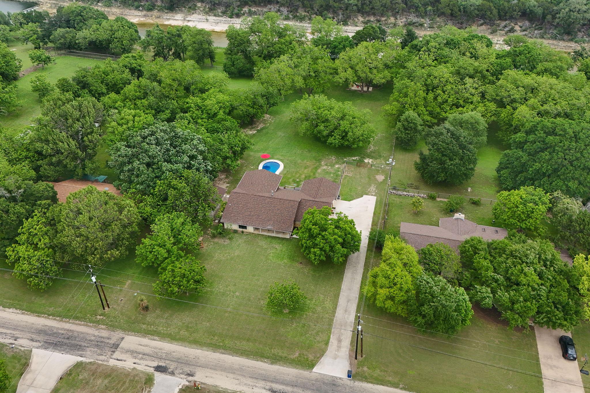 1007 S Gabriel Drive Leander TX 78641