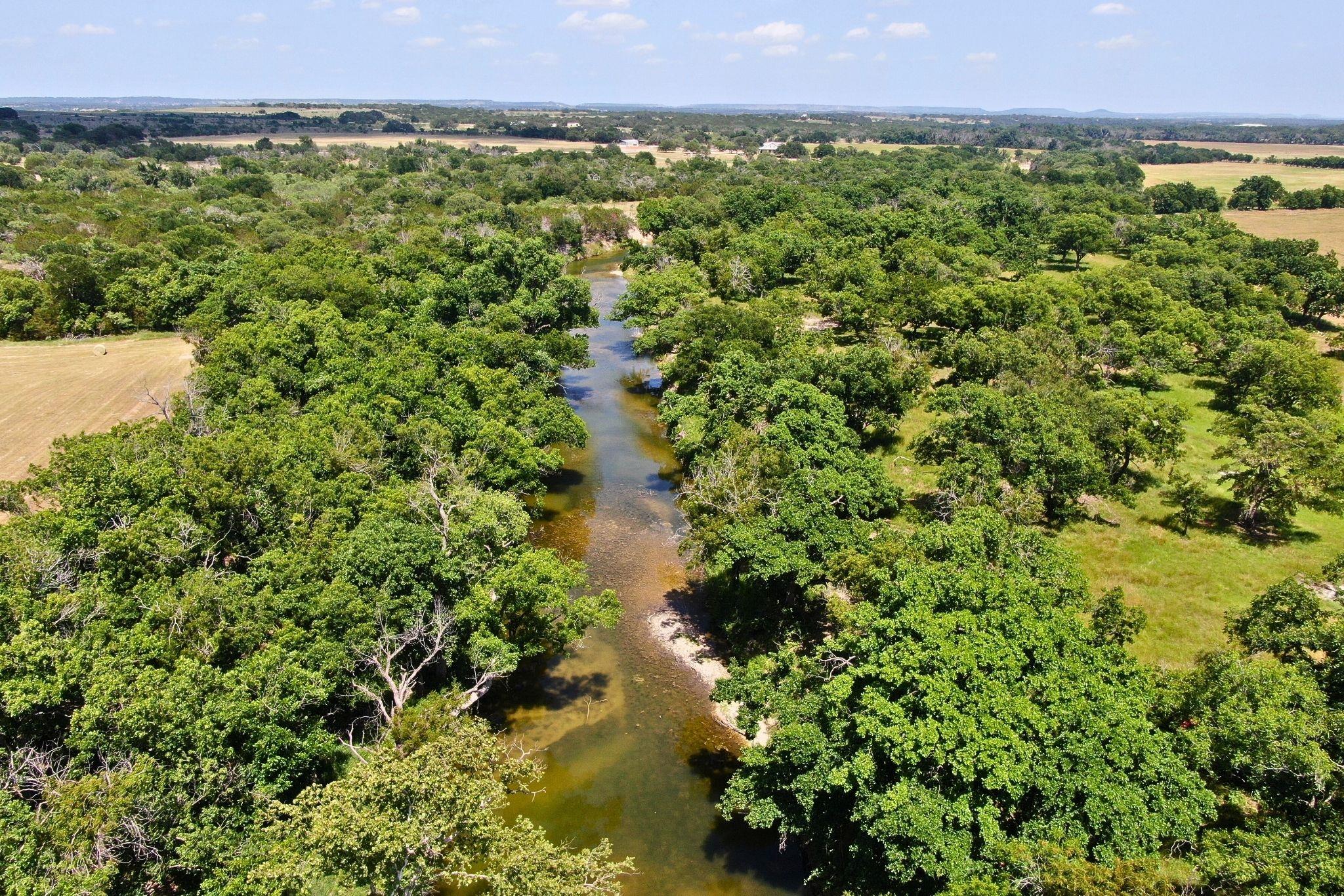 1274 County Road 2806 Lampasas TX 76550