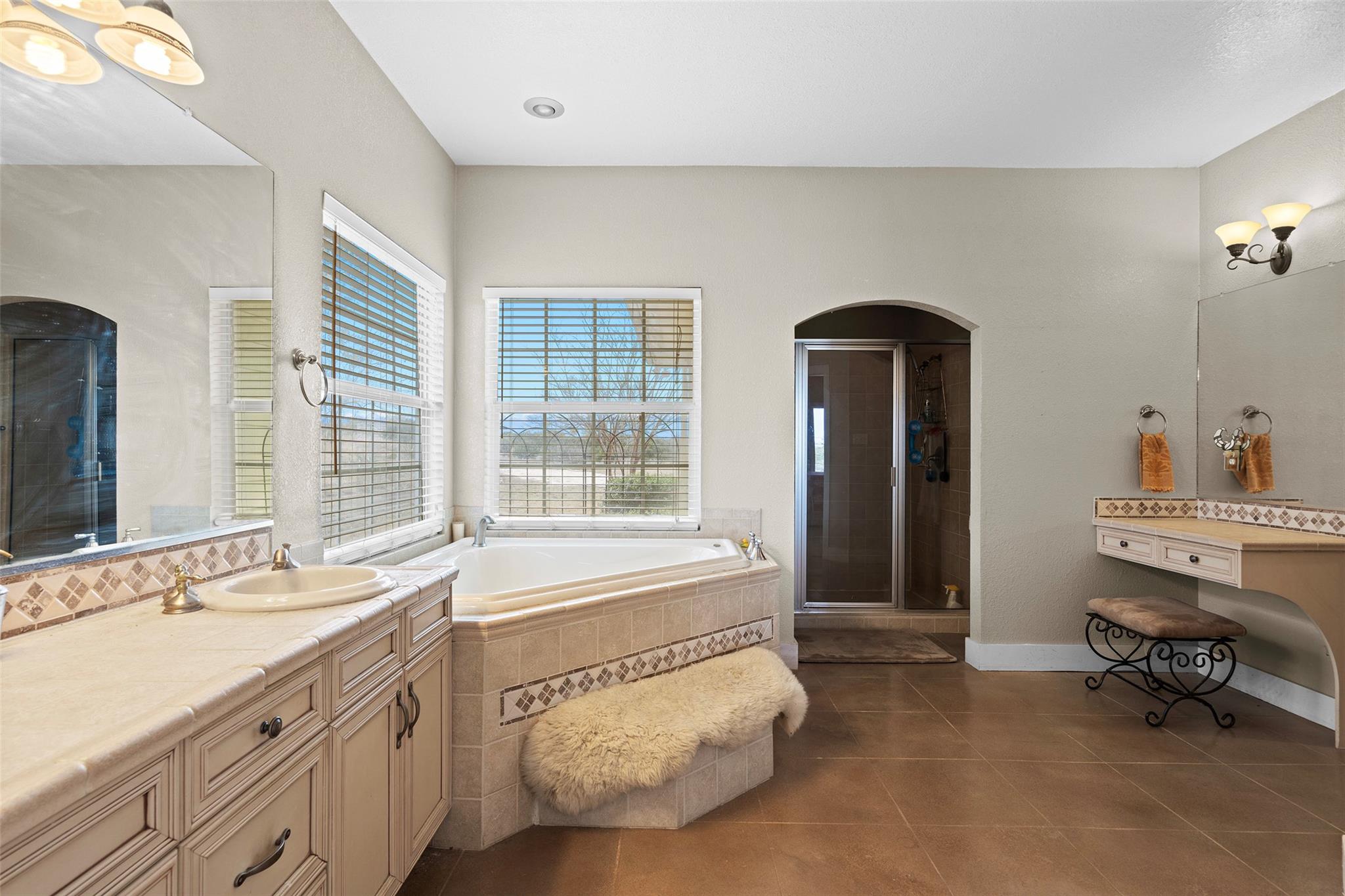 1274 County Road 2806 Lampasas TX 76550