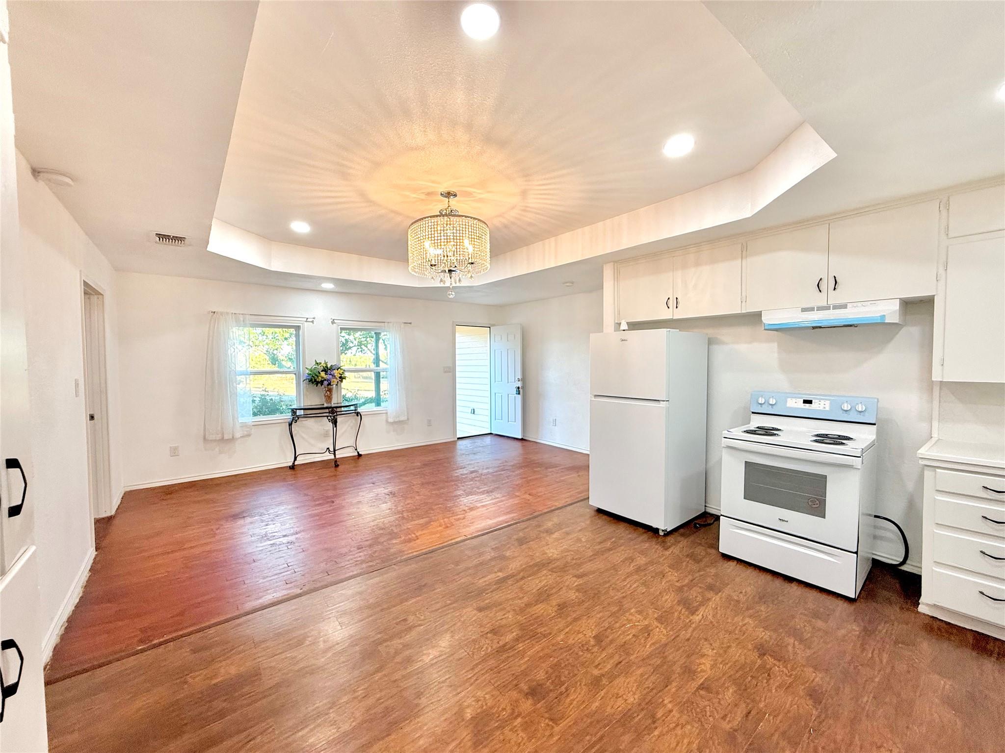 209 County Road 310 Rockdale TX 76567