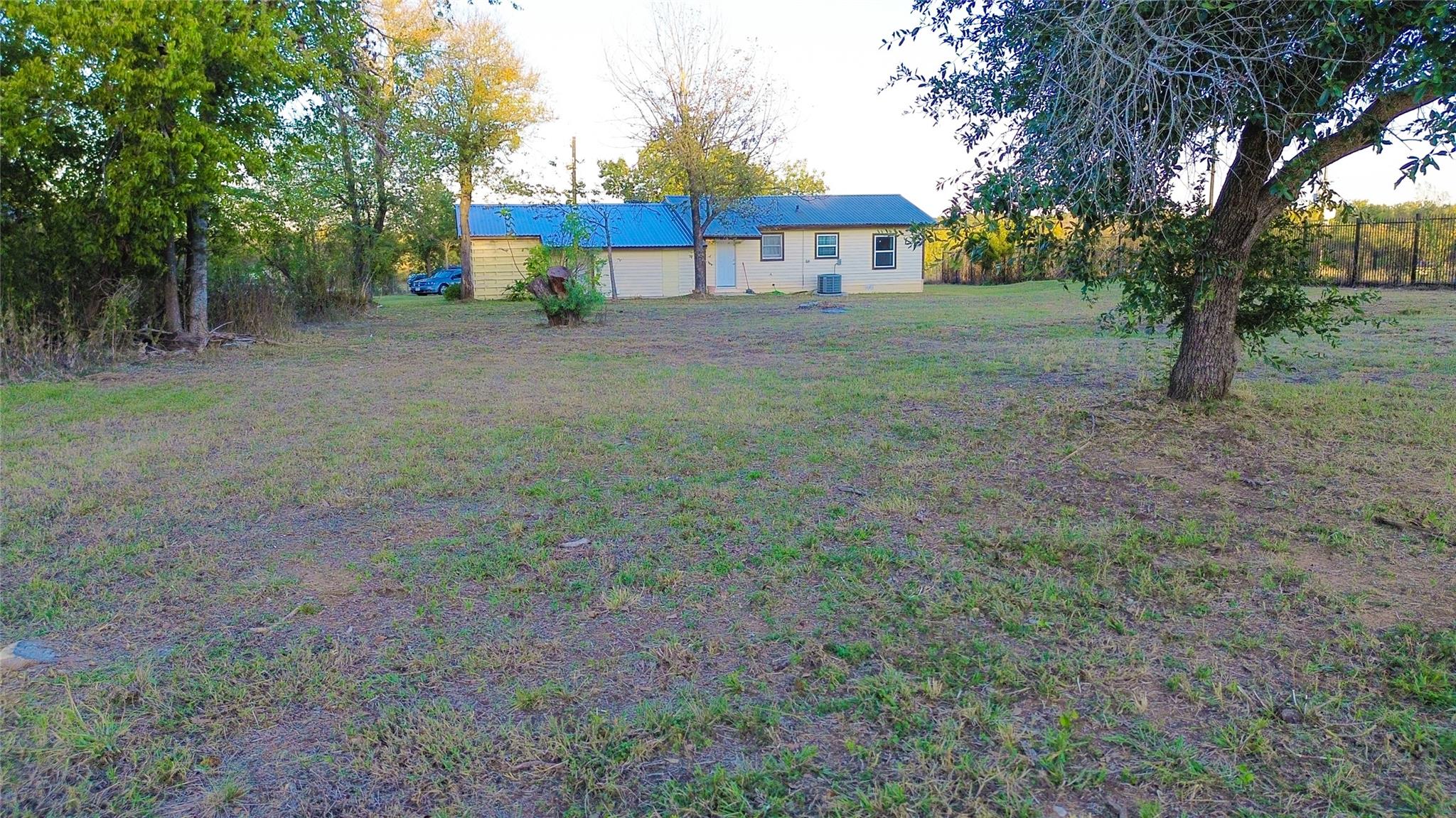 209 County Road 310 Rockdale TX 76567