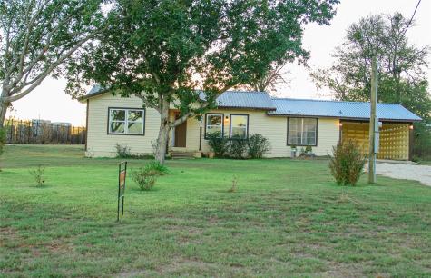 209 County Road 310 Rockdale TX 76567