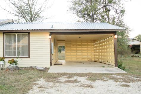 209 County Road 310 Rockdale TX 76567