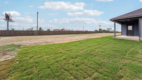 147 Union Pacific Drive Cedar Creek TX 78612
