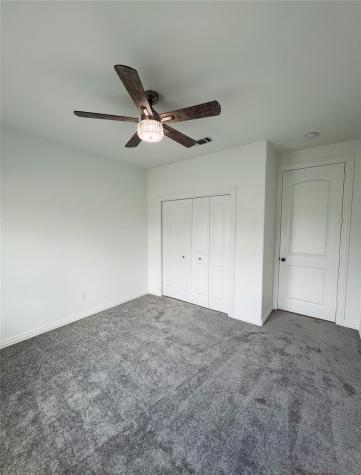 614 S Middle Street Flatonia TX 78941