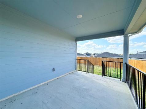598 Gladiola Loop Kyle TX 78640