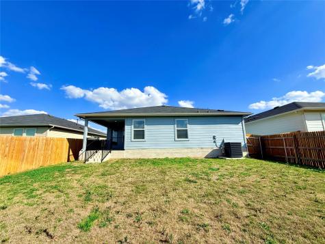 598 Gladiola Loop Kyle TX 78640
