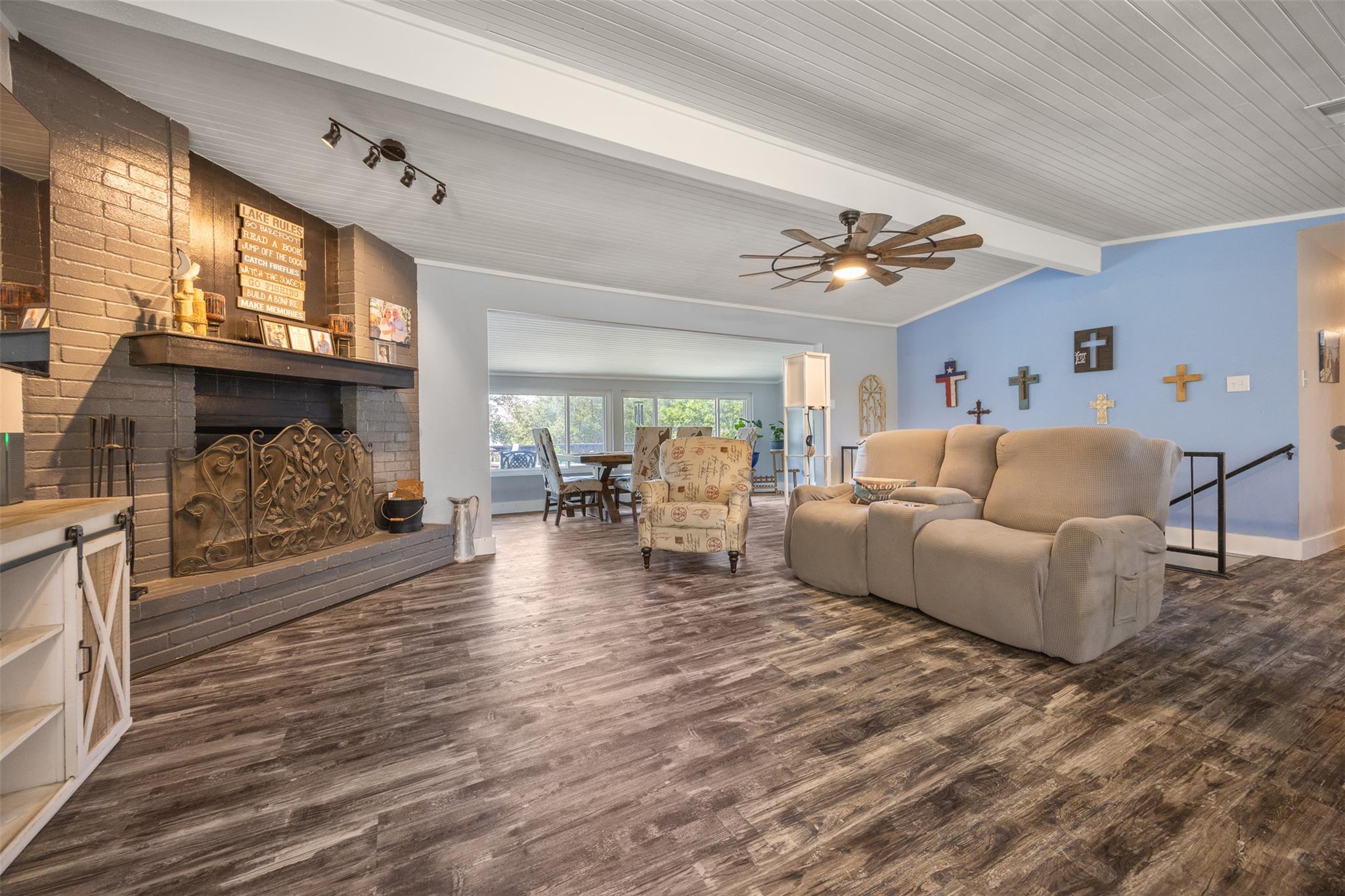 1215 Amanda Drive Canyon Lake TX 78133