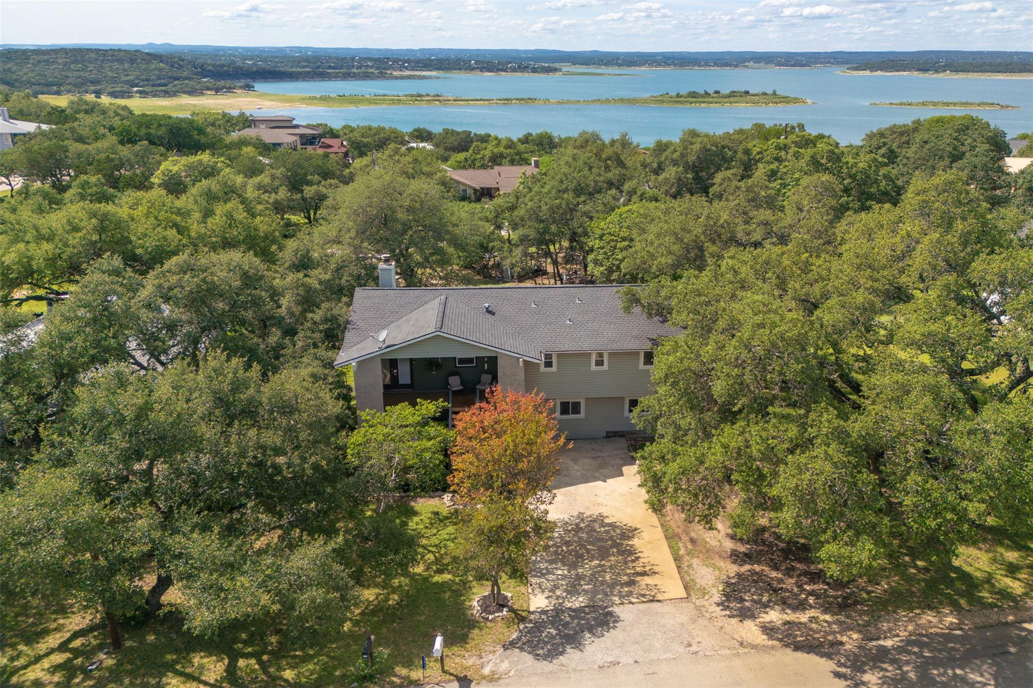 1215 Amanda Drive Canyon Lake TX 78133