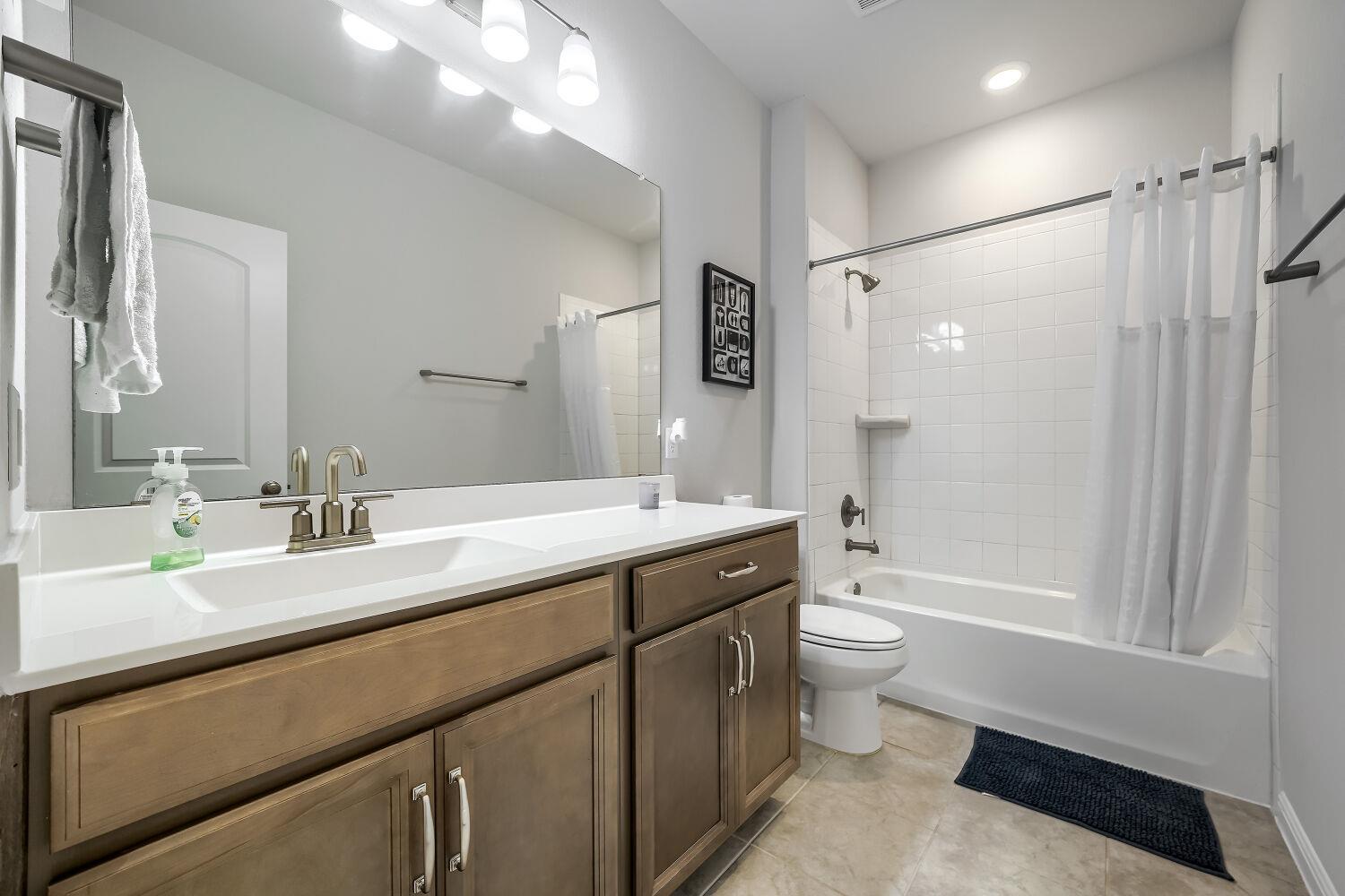 511 Palo Brea Loop Hutto TX 78634
