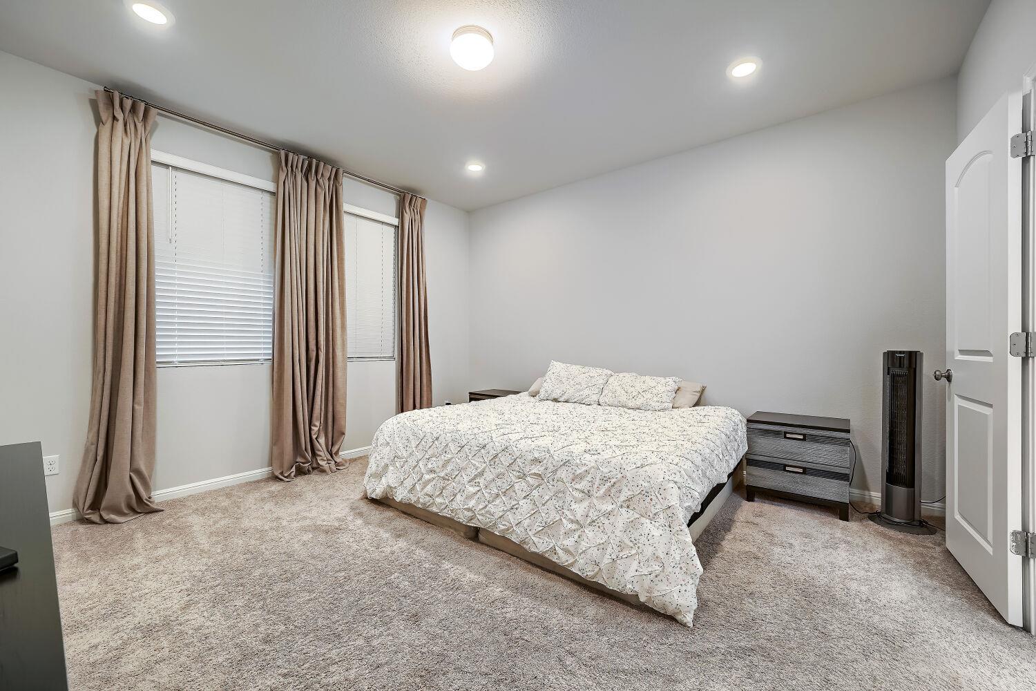 511 Palo Brea Loop Hutto TX 78634